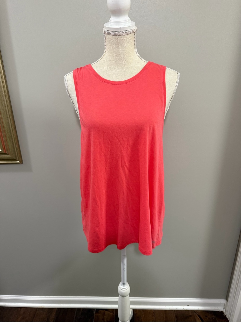 Victoria Sport Coral Sleeveless Tank Top with Open Tie Back for Women